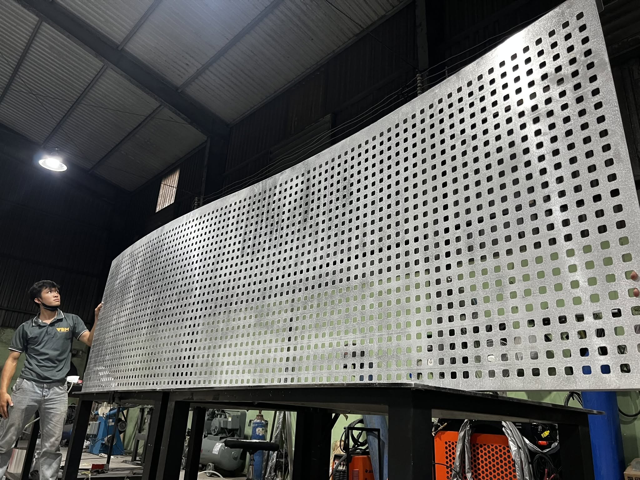 Gia công cắt laser CNC tại Dĩ An