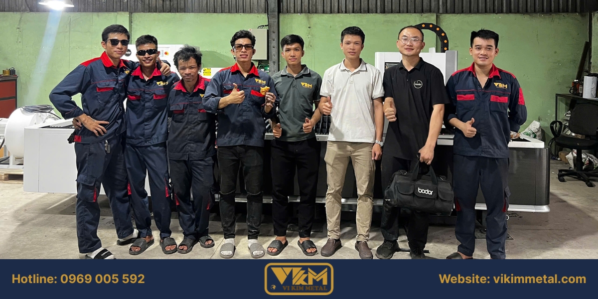 Liên hệ Vikim Metal để được hỗ trợ tư vấn và nhận báo giá chi tiết về dịch vụ cắt kim loại tấm bằng máy laser Fiber
