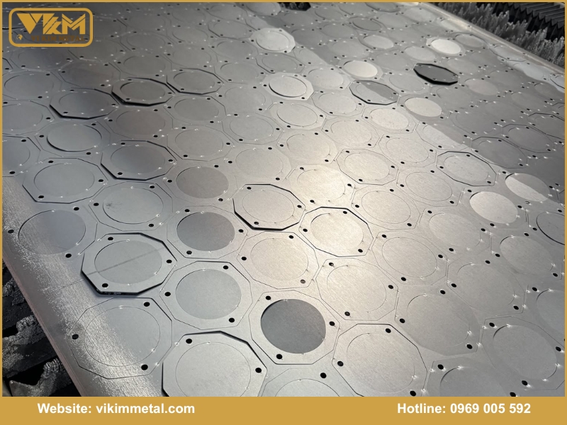Lợi ích dịch vụ gia công cắt laser CNC tại Bến Cát