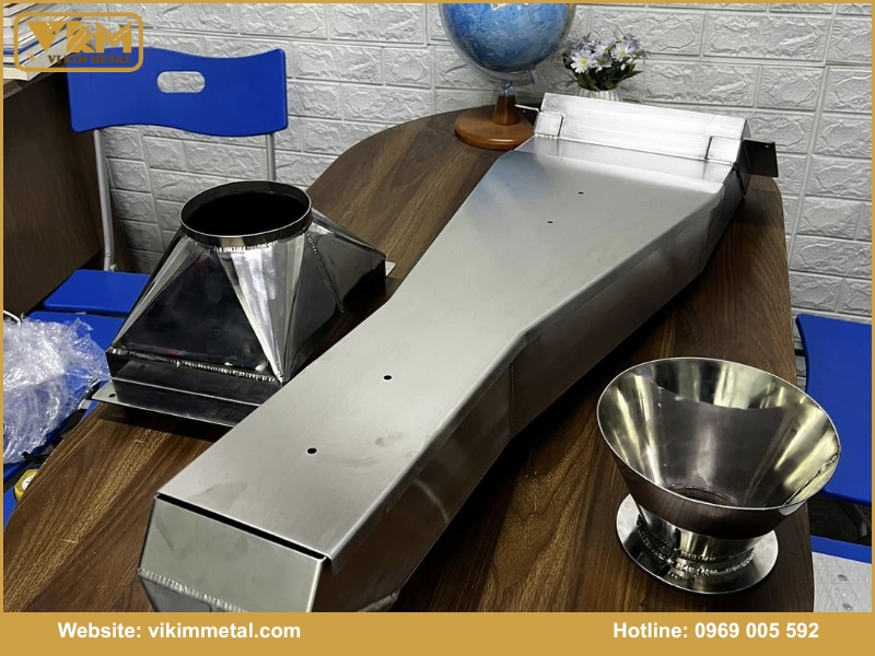 Tại sao chọn Vikim Metal để gia công inox giá rẻ tại Dĩ An